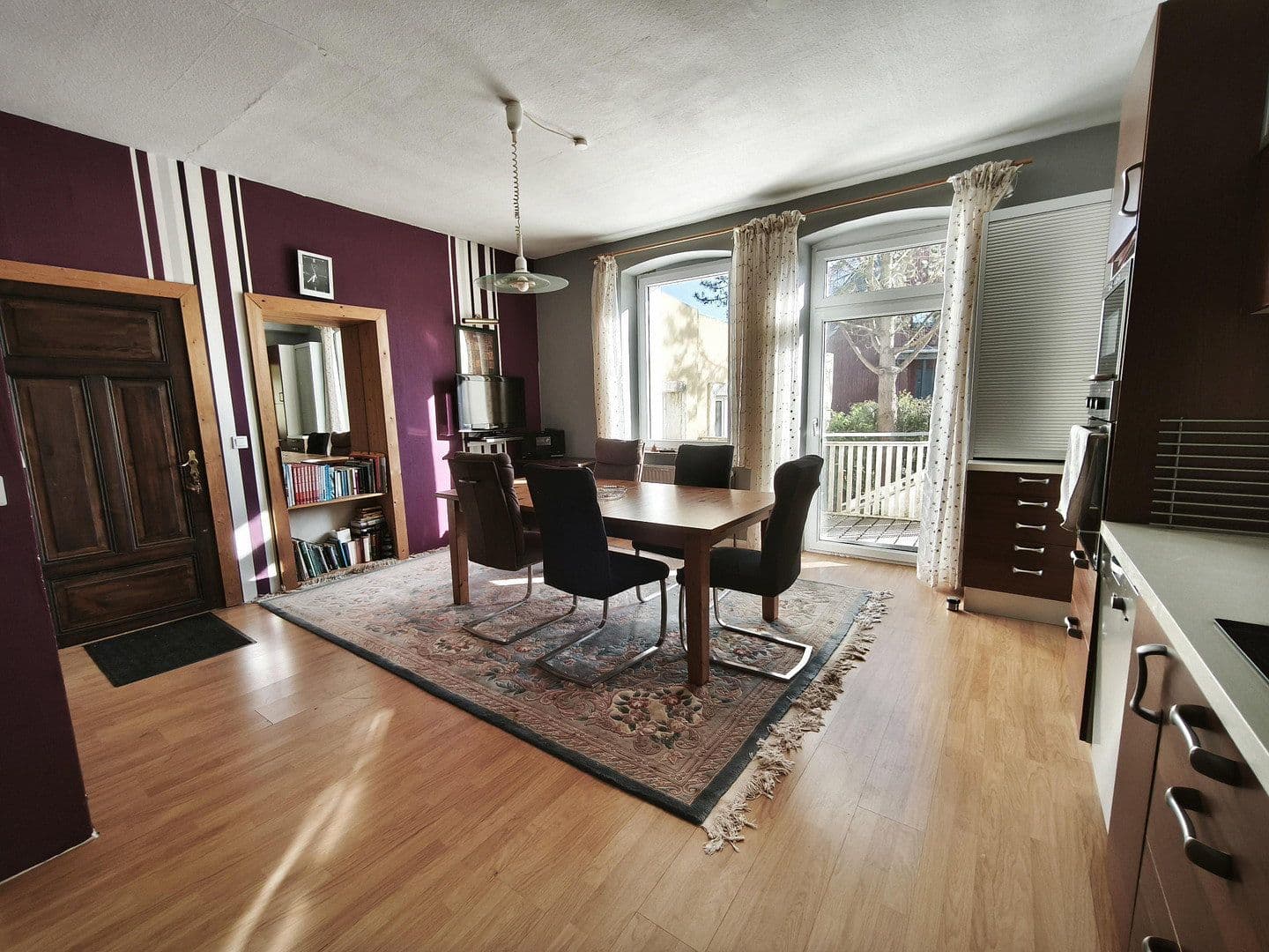 Predaj domu 275 m², pozemek 1.080 m², Osterby, Šlezvicko-Holštajnsko Predaj domu 275 m², pozemek 1.080 m², Osterby, Šlezvicko-Holštajnsko
