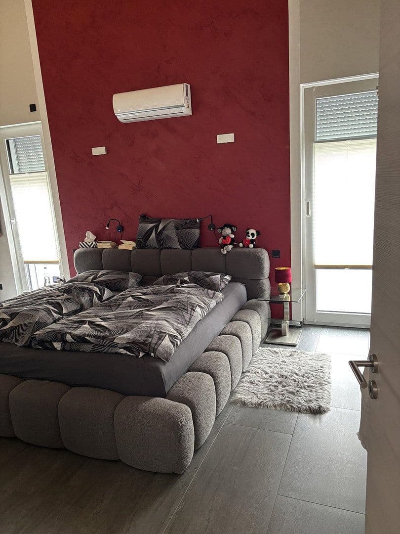 Predaj domu 170 m², pozemek 800 m², Oberbettingen, Porýnie-Falcko Predaj domu 170 m², pozemek 800 m², Oberbettingen, Porýnie-Falcko