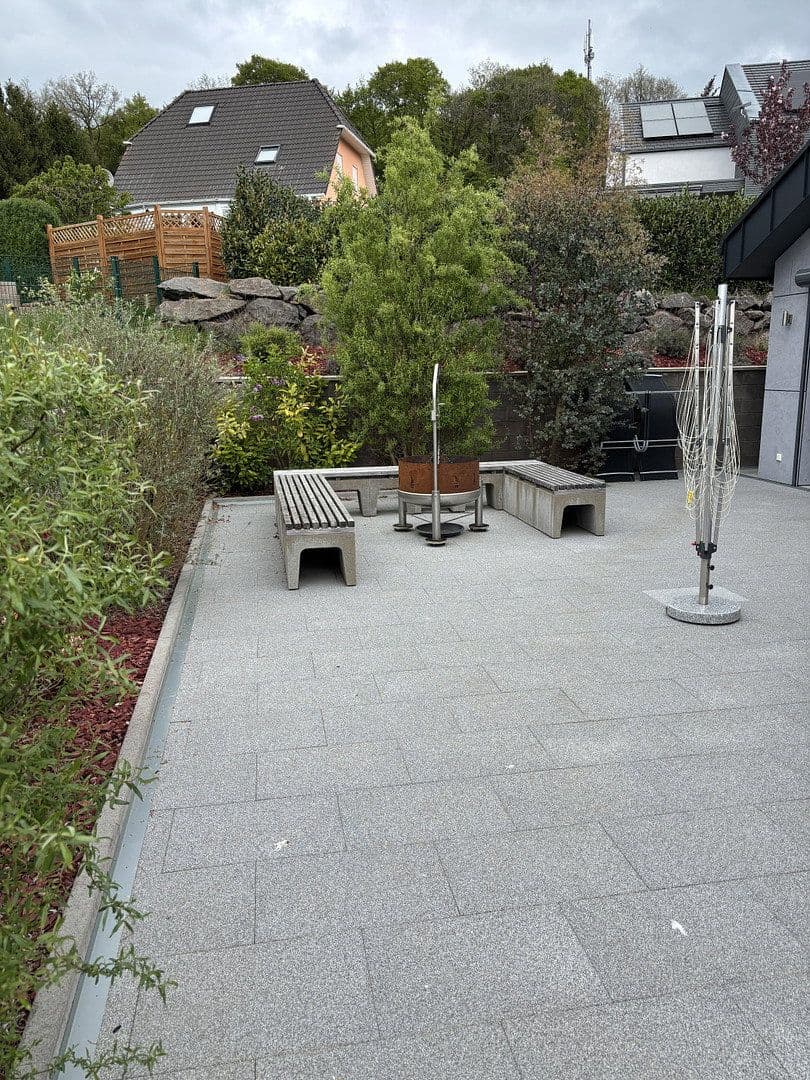 Predaj domu 170 m², pozemek 800 m², Oberbettingen, Porýnie-Falcko Predaj domu 170 m², pozemek 800 m², Oberbettingen, Porýnie-Falcko