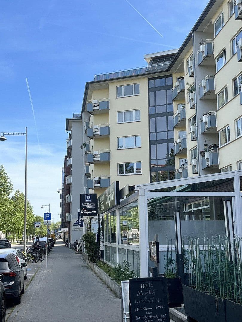 Prenájom bytu 1-izbový 29 m², Augustaanlage 42, Mannheim, Bádensko-Wurttembersko Prenájom bytu 1-izbový 29 m², Augustaanlage 42, Mannheim, Bádensko-Wurttembersko