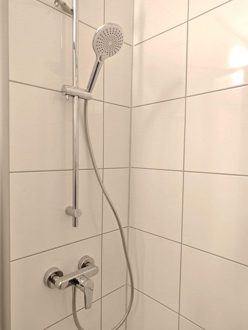 Prenájom bytu 1-izbový 29 m², Augustaanlage 42, Mannheim, Bádensko-Wurttembersko Prenájom bytu 1-izbový 29 m², Augustaanlage 42, Mannheim, Bádensko-Wurttembersko