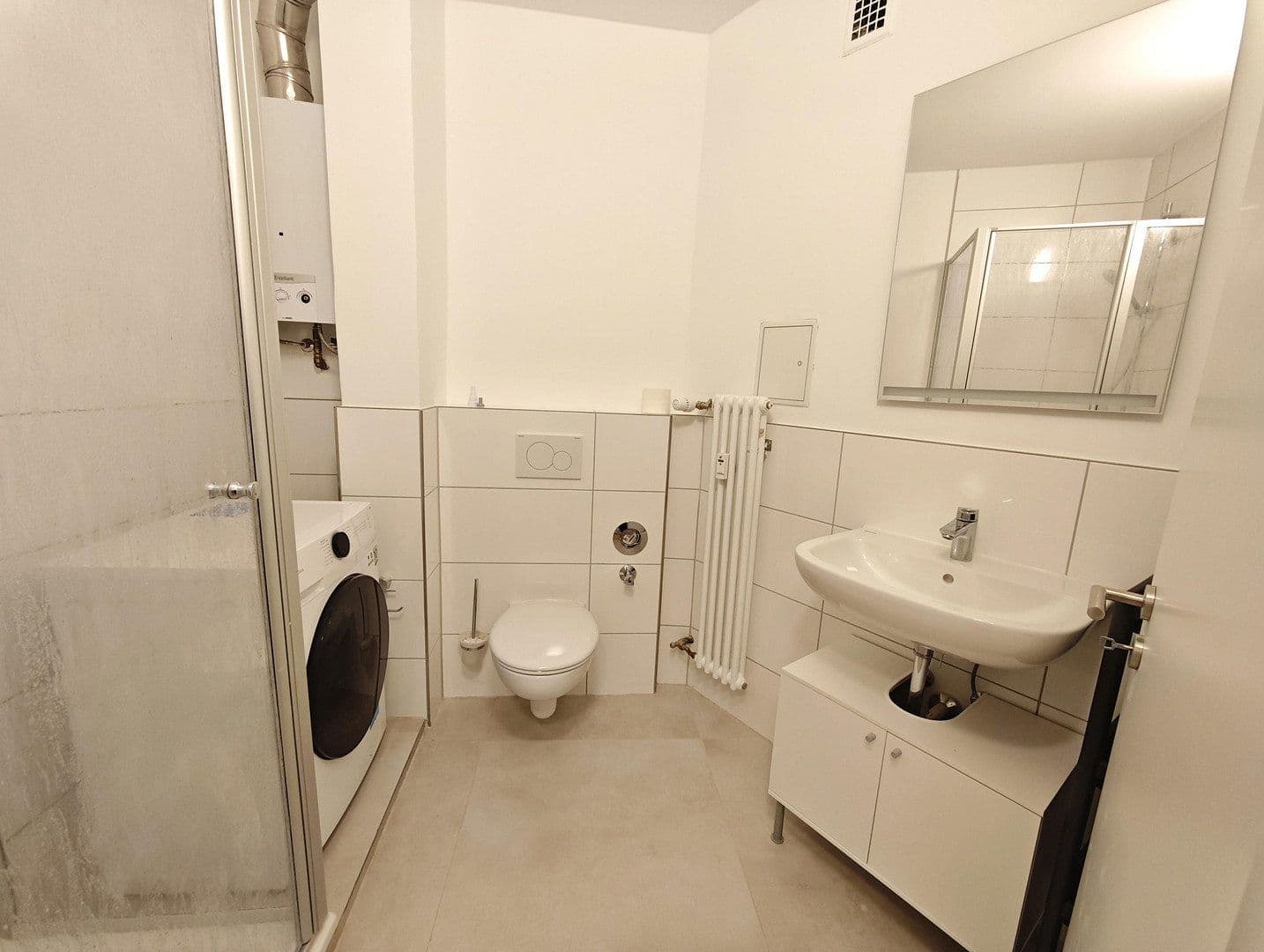 Prenájom bytu 1-izbový 29 m², Augustaanlage 42, Mannheim, Bádensko-Wurttembersko Prenájom bytu 1-izbový 29 m², Augustaanlage 42, Mannheim, Bádensko-Wurttembersko
