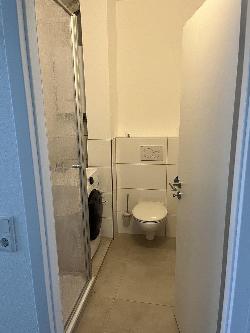 Prenájom bytu 1-izbový 29 m², Augustaanlage 42, Mannheim, Bádensko-Wurttembersko Prenájom bytu 1-izbový 29 m², Augustaanlage 42, Mannheim, Bádensko-Wurttembersko