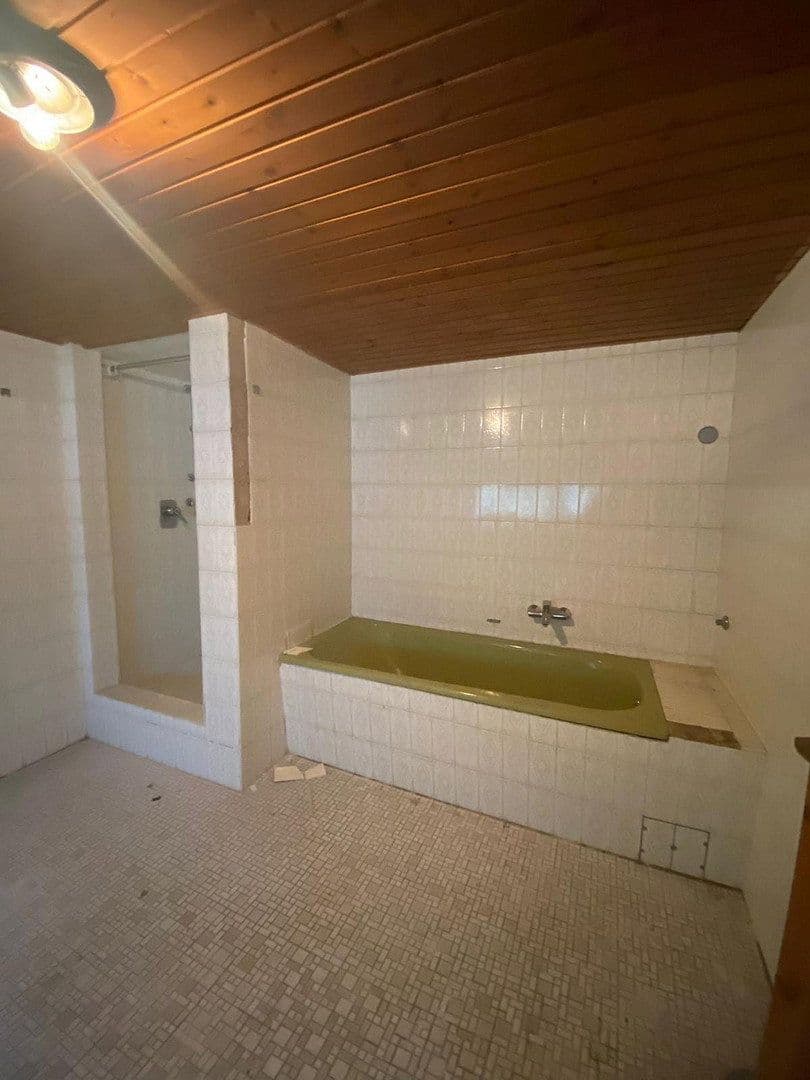 Predaj domu 126 m², pozemek 1.269 m², Neunkirchen, Sársko Predaj domu 126 m², pozemek 1.269 m², Neunkirchen, Sársko