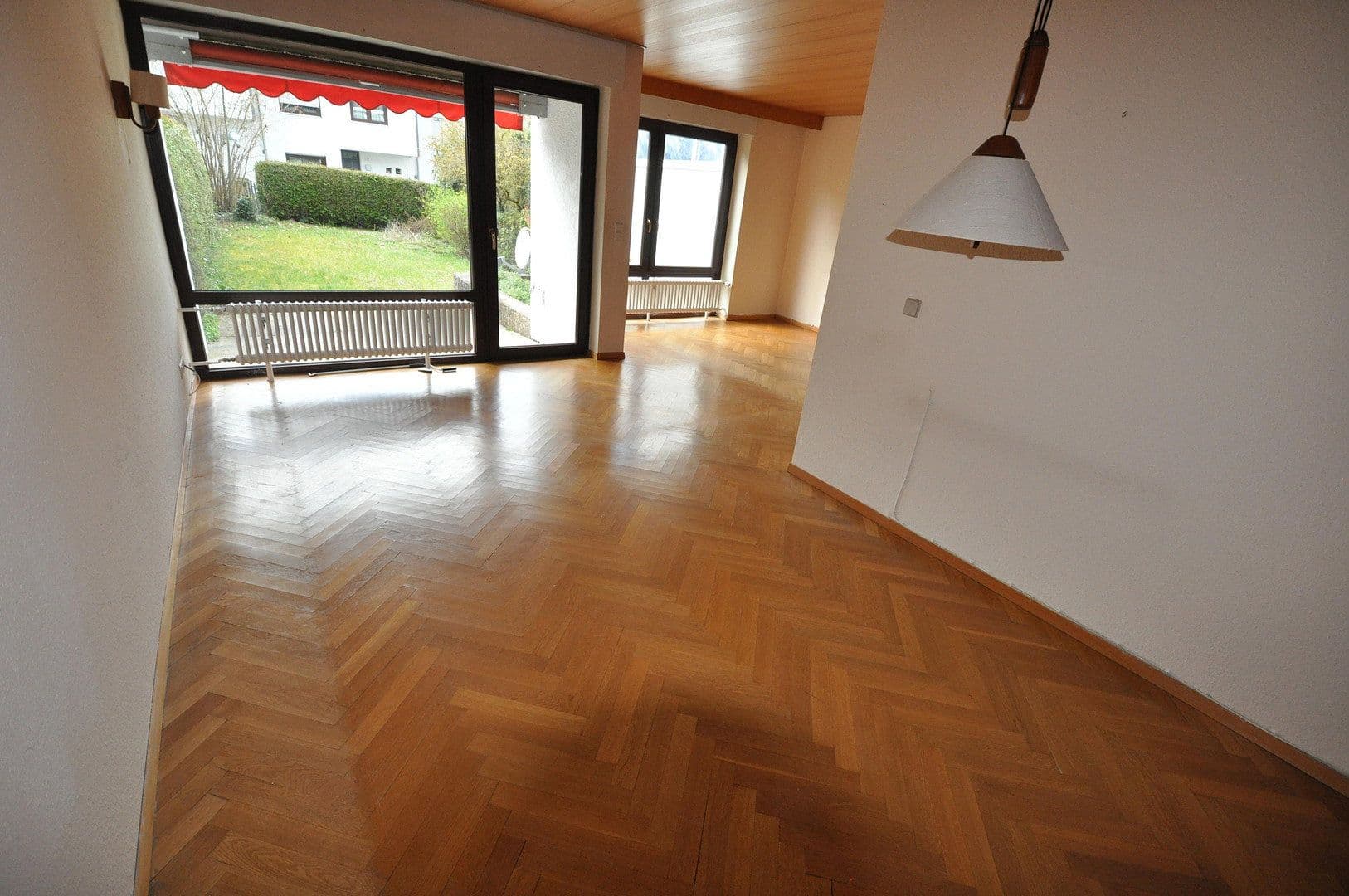 Predaj domu 118 m², pozemek 222 m², Böblingen, Bádensko-Wurttembersko Predaj domu 118 m², pozemek 222 m², Böblingen, Bádensko-Wurttembersko