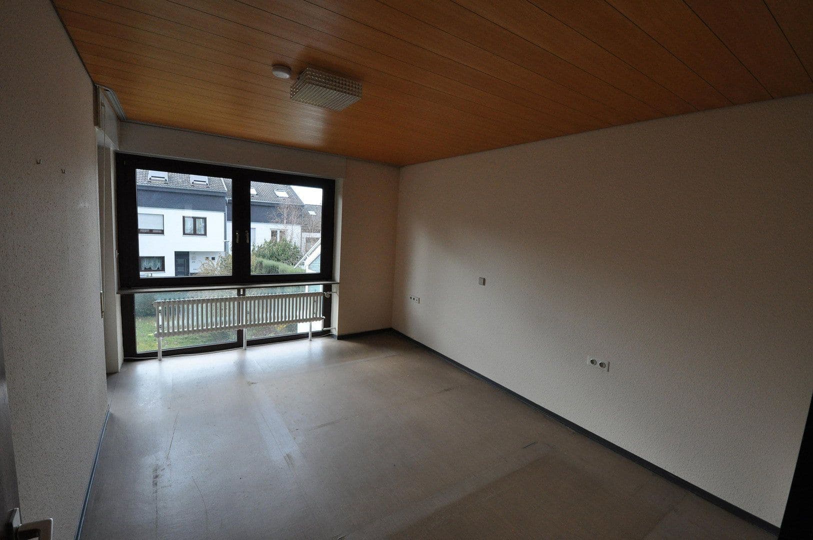 Predaj domu 118 m², pozemek 222 m², Böblingen, Bádensko-Wurttembersko Predaj domu 118 m², pozemek 222 m², Böblingen, Bádensko-Wurttembersko