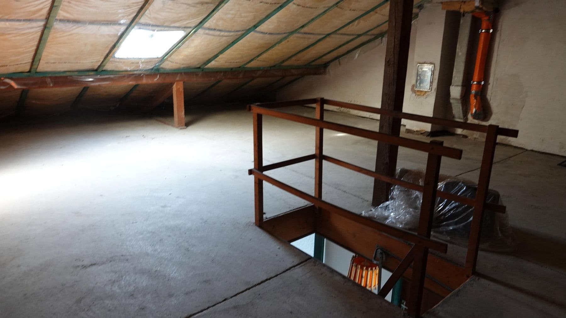 Predaj domu 118 m², pozemek 222 m², Böblingen, Bádensko-Wurttembersko Predaj domu 118 m², pozemek 222 m², Böblingen, Bádensko-Wurttembersko