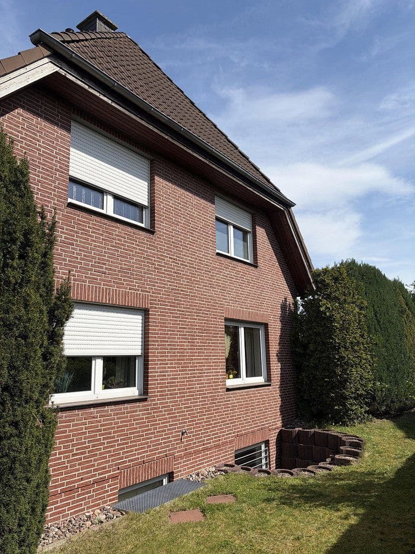 Predaj domu 152 m², pozemek 1.185 m², Pattensen, Dolné Sasko Predaj domu 152 m², pozemek 1.185 m², Pattensen, Dolné Sasko