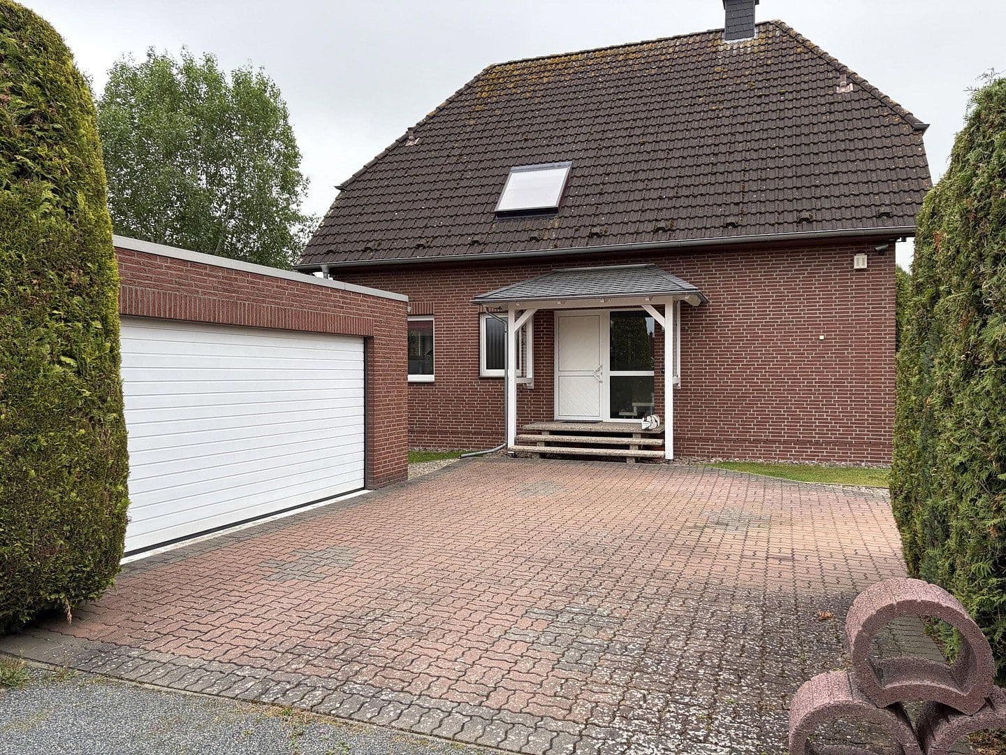 Predaj domu 152 m², pozemek 1.185 m², Pattensen, Dolné Sasko Predaj domu 152 m², pozemek 1.185 m², Pattensen, Dolné Sasko
