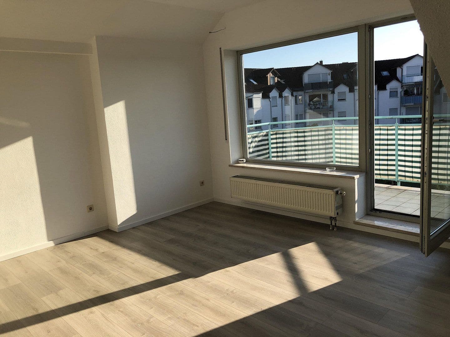 Prenájom bytu 1-izbový 36 m², Diedorf, Bavorsko Prenájom bytu 1-izbový 36 m², Diedorf, Bavorsko