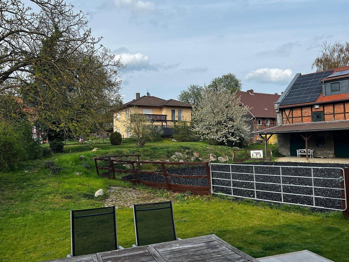 Predaj domu 160 m², pozemek 5.467 m², Im Winkel 5, Groß Twülpstedt, Dolné Sasko Predaj domu 160 m², pozemek 5.467 m², Im Winkel 5, Groß Twülpstedt, Dolné Sasko