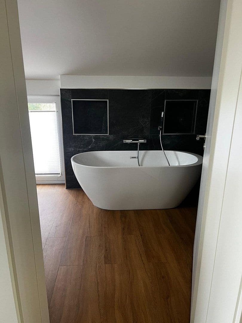 Predaj domu 160 m², pozemek 5.467 m², Im Winkel 5, Groß Twülpstedt, Dolné Sasko Predaj domu 160 m², pozemek 5.467 m², Im Winkel 5, Groß Twülpstedt, Dolné Sasko