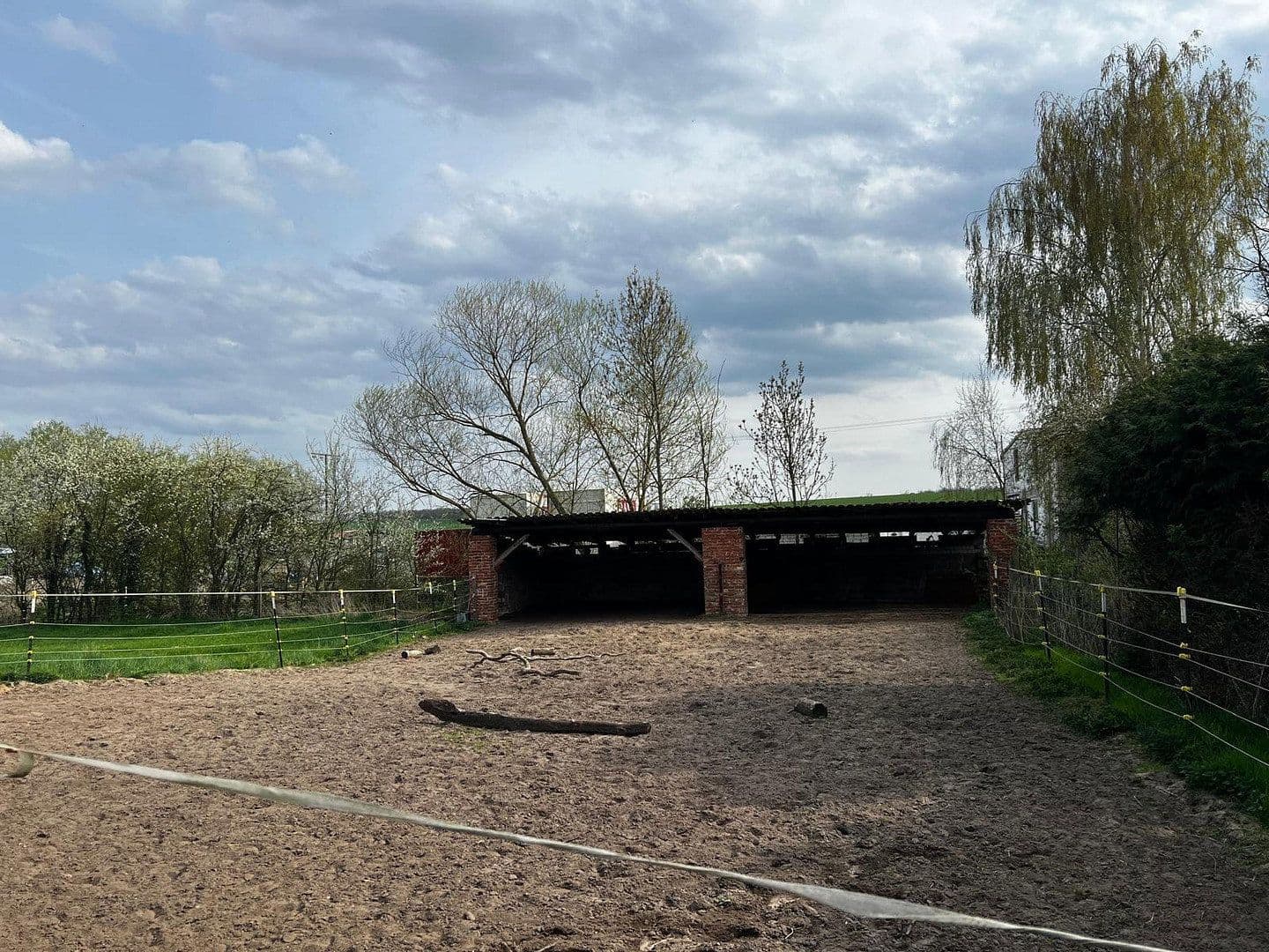 Predaj domu 160 m², pozemek 5.467 m², Im Winkel 5, Groß Twülpstedt, Dolné Sasko Predaj domu 160 m², pozemek 5.467 m², Im Winkel 5, Groß Twülpstedt, Dolné Sasko