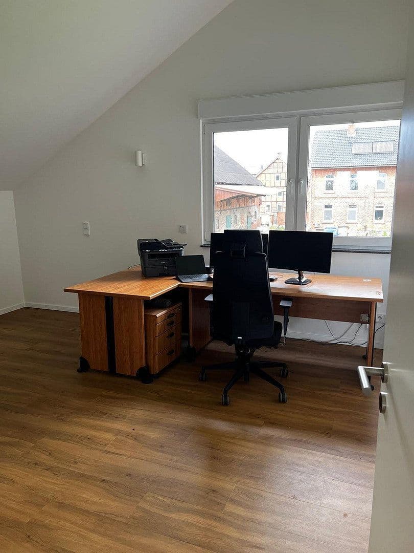Predaj domu 160 m², pozemek 5.467 m², Im Winkel 5, Groß Twülpstedt, Dolné Sasko Predaj domu 160 m², pozemek 5.467 m², Im Winkel 5, Groß Twülpstedt, Dolné Sasko