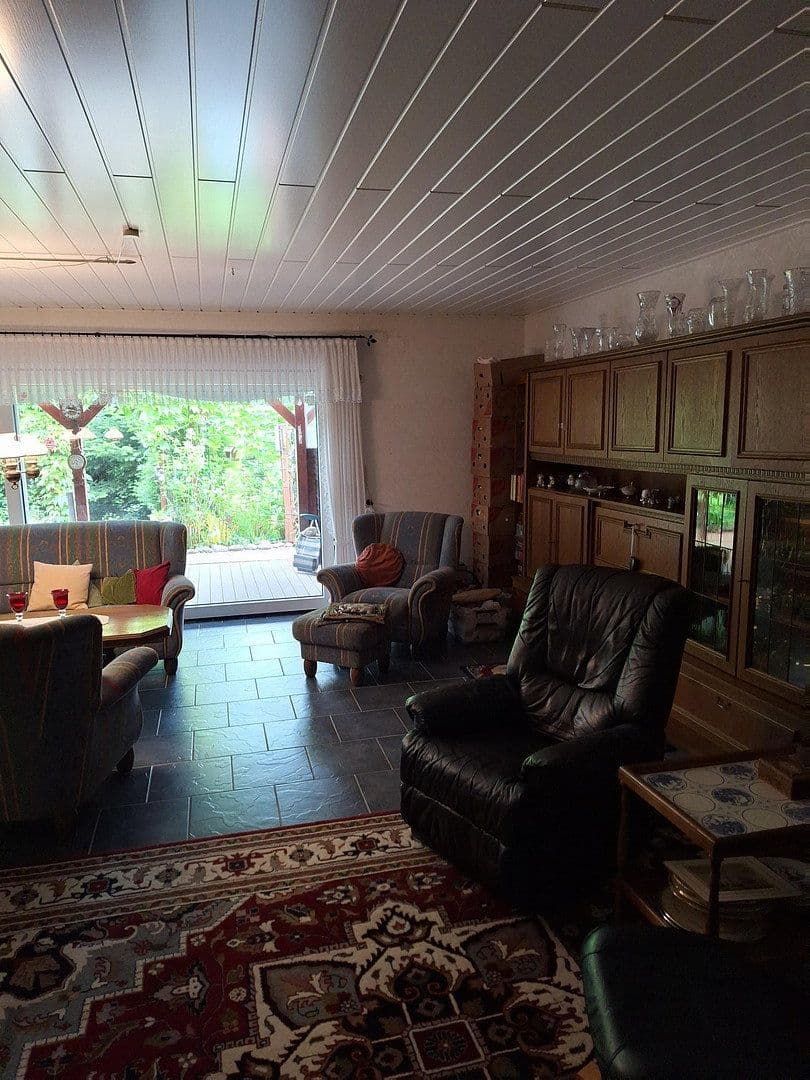 Predaj domu 220 m², pozemek 1.105 m², Rhauderfehn, Dolné Sasko Predaj domu 220 m², pozemek 1.105 m², Rhauderfehn, Dolné Sasko