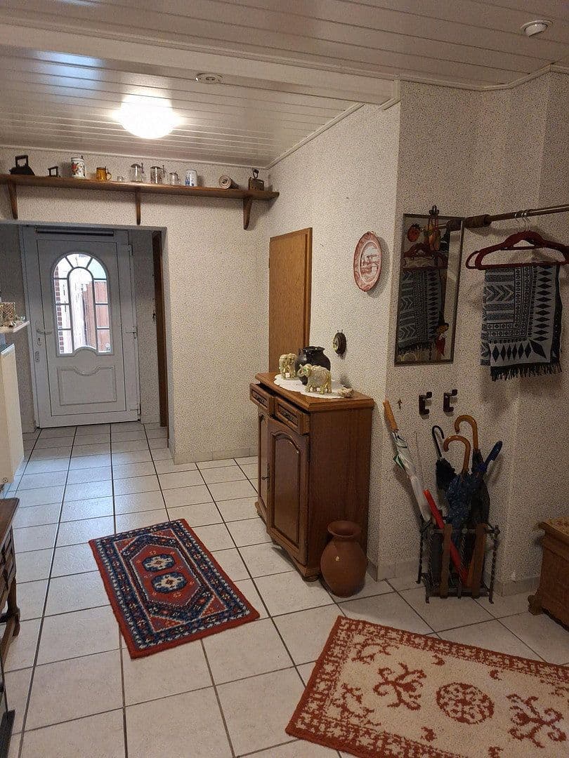 Predaj domu 220 m², pozemek 1.105 m², Rhauderfehn, Dolné Sasko Predaj domu 220 m², pozemek 1.105 m², Rhauderfehn, Dolné Sasko