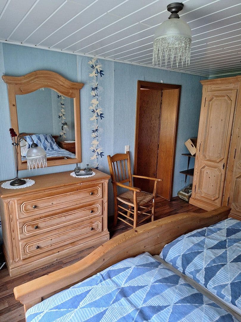 Predaj domu 220 m², pozemek 1.105 m², Rhauderfehn, Dolné Sasko Predaj domu 220 m², pozemek 1.105 m², Rhauderfehn, Dolné Sasko