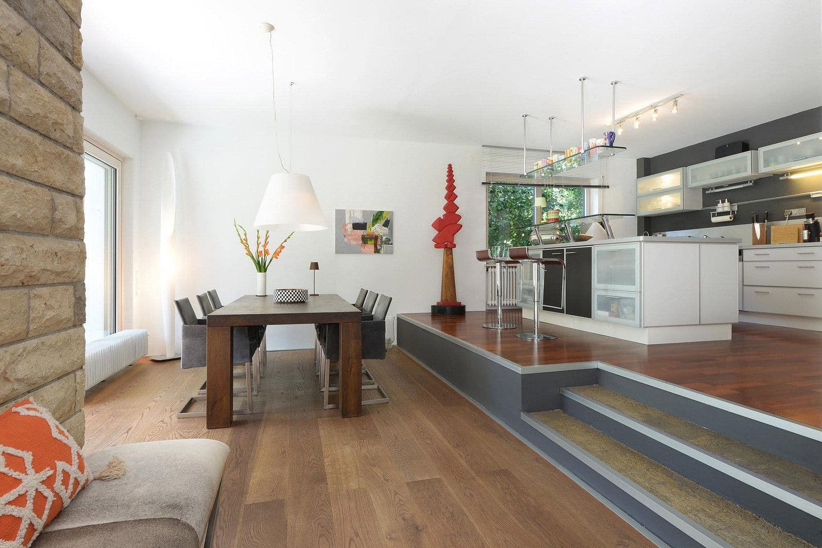Predaj bytu 4-izbový 230 m², München, Bavorsko Predaj bytu 4-izbový 230 m², München, Bavorsko