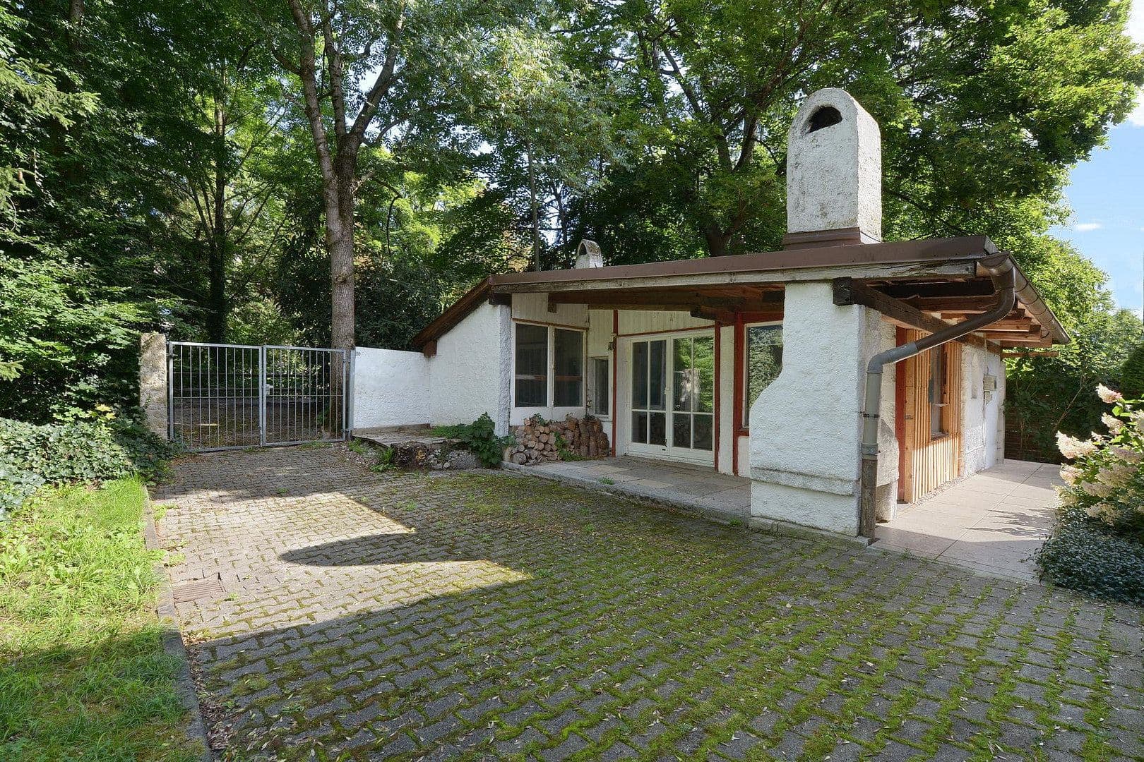 Predaj bytu 4-izbový 230 m², München, Bavorsko Predaj bytu 4-izbový 230 m², München, Bavorsko