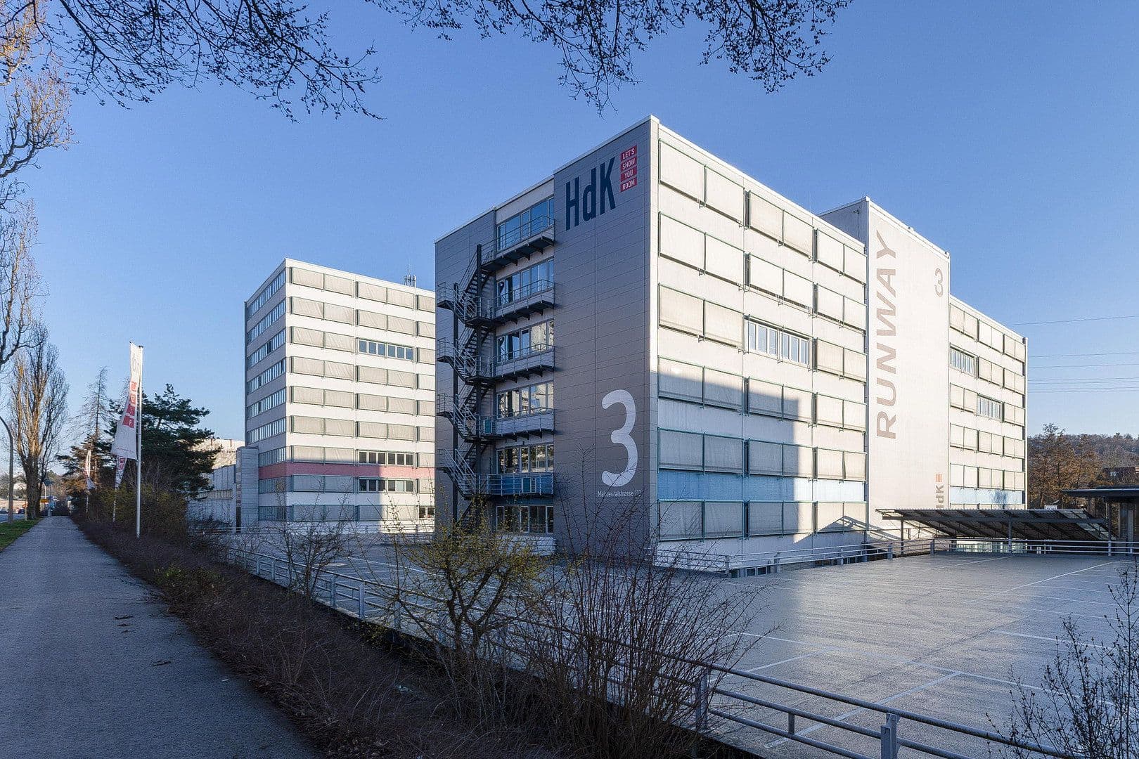 Prenájom kancelárie 30.000 m², Mahdentalstraße 108-114, Sindelfingen, Bádensko-Wurttembersko Prenájom kancelárie 30.000 m², Mahdentalstraße 108-114, Sindelfingen, Bádensko-Wurttembersko