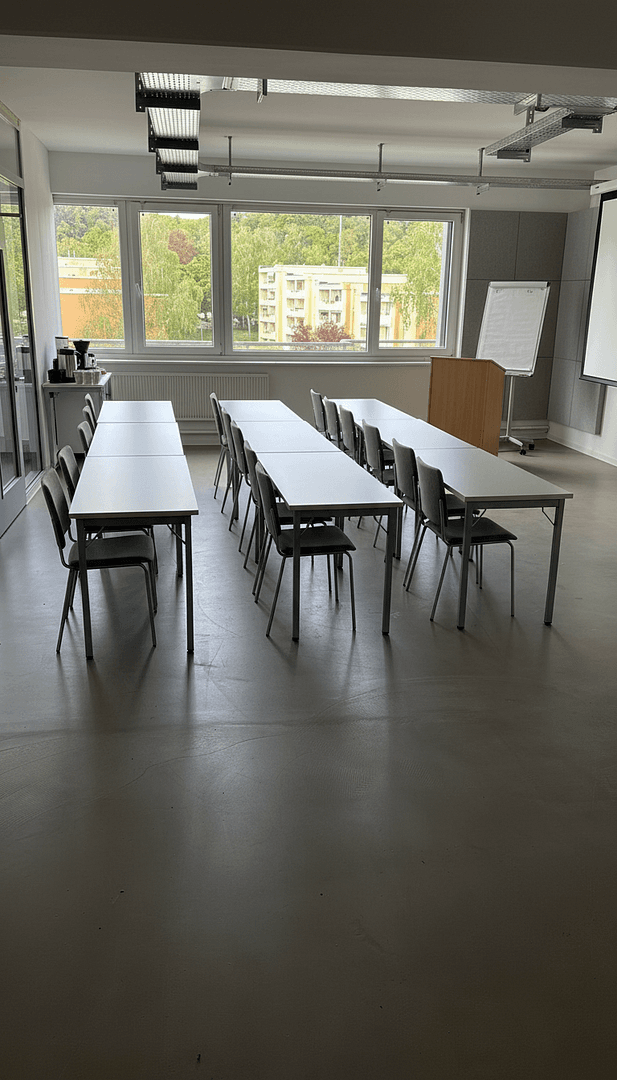 Prenájom kancelárie 30.000 m², Mahdentalstraße 108-114, Sindelfingen, Bádensko-Wurttembersko Prenájom kancelárie 30.000 m², Mahdentalstraße 108-114, Sindelfingen, Bádensko-Wurttembersko
