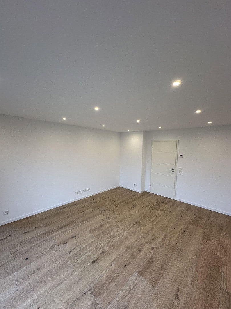 Prenájom bytu 4-izbový 89 m², Sankt-Peter-Weg 14, Schwerte, Severné Porýnie - Westfálsko Prenájom bytu 4-izbový 89 m², Sankt-Peter-Weg 14, Schwerte, Severné Porýnie - Westfálsko
