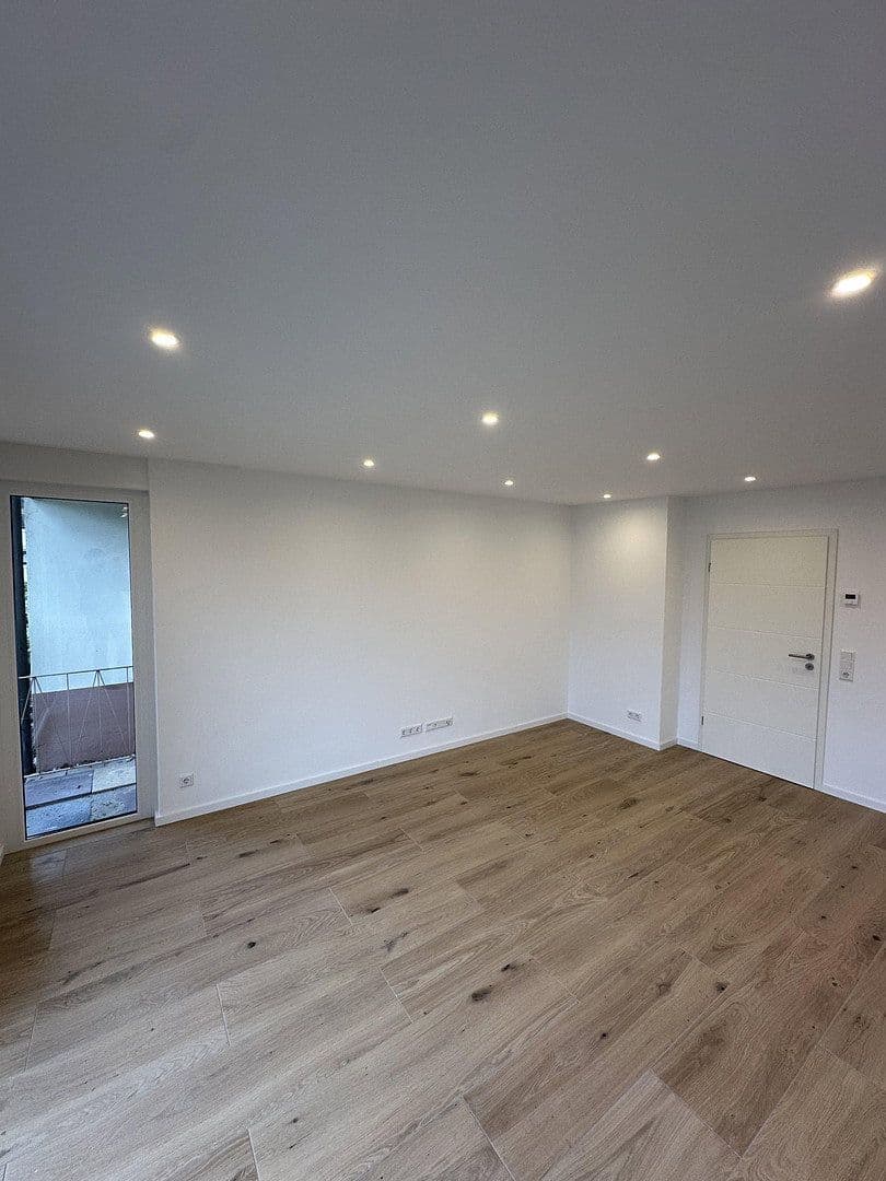 Prenájom bytu 4-izbový 89 m², Sankt-Peter-Weg 14, Schwerte, Severné Porýnie - Westfálsko Prenájom bytu 4-izbový 89 m², Sankt-Peter-Weg 14, Schwerte, Severné Porýnie - Westfálsko