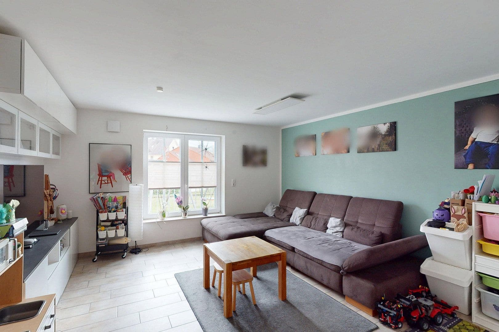 Predaj domu 160 m², pozemek 1.090 m², Schwarzenfeld, Bavorsko Predaj domu 160 m², pozemek 1.090 m², Schwarzenfeld, Bavorsko