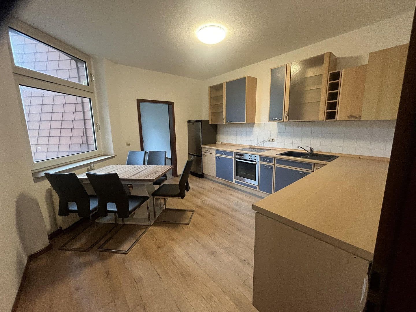 Prenájom bytu 2-izbový 65 m², Dortmund, Severné Porýnie - Westfálsko Prenájom bytu 2-izbový 65 m², Dortmund, Severné Porýnie - Westfálsko