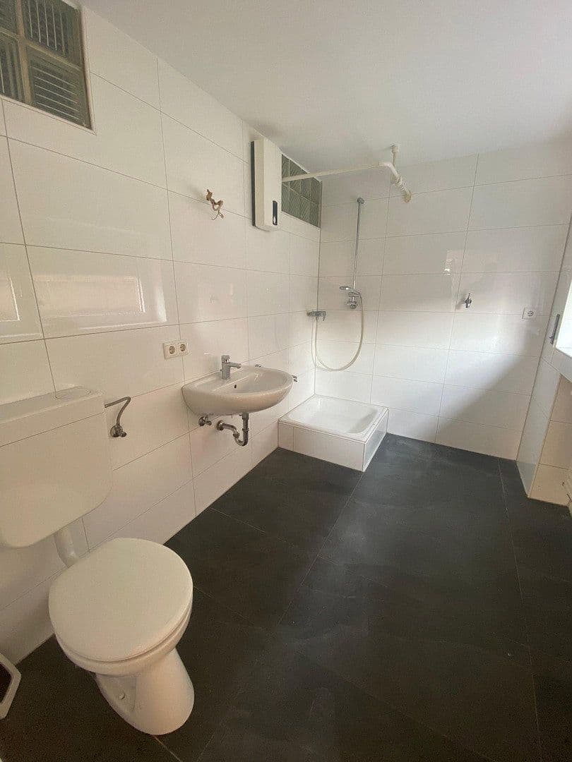 Predaj domu 389 m², pozemek 472 m², Paderborn, Severné Porýnie - Westfálsko Predaj domu 389 m², pozemek 472 m², Paderborn, Severné Porýnie - Westfálsko