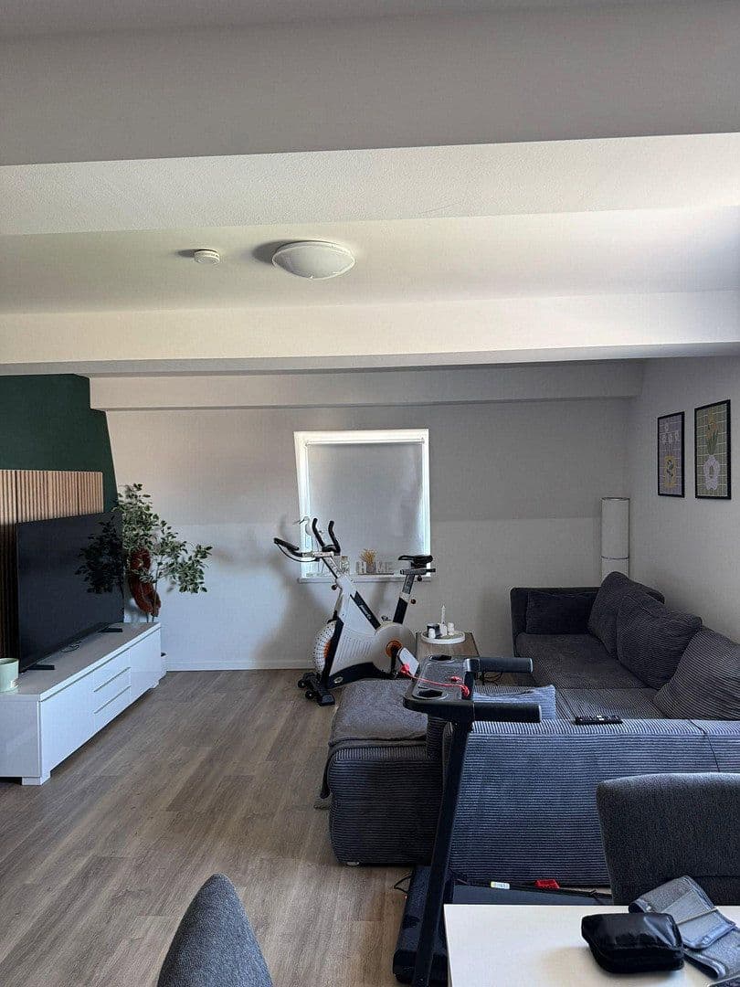 Prenájom bytu 2-izbový 80 m², Bismarckstr. 5, Grünberg, Hesensko Prenájom bytu 2-izbový 80 m², Bismarckstr. 5, Grünberg, Hesensko