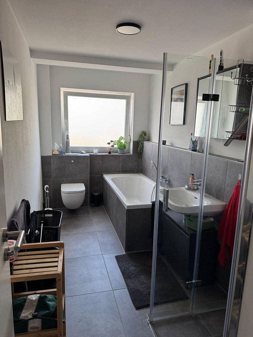 Prenájom bytu 2-izbový 80 m², Bismarckstr. 5, Grünberg, Hesensko Prenájom bytu 2-izbový 80 m², Bismarckstr. 5, Grünberg, Hesensko