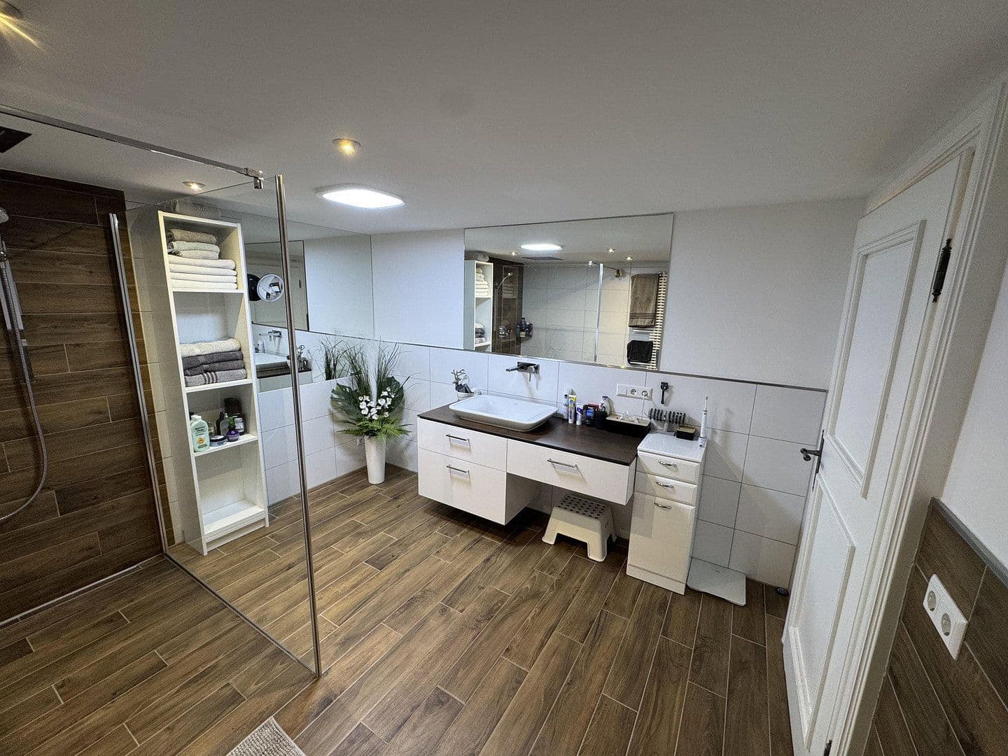 Predaj bytu 4-izbový 145 m², Aiblingerstraße 6, Bruckmühl, Bavorsko Predaj bytu 4-izbový 145 m², Aiblingerstraße 6, Bruckmühl, Bavorsko