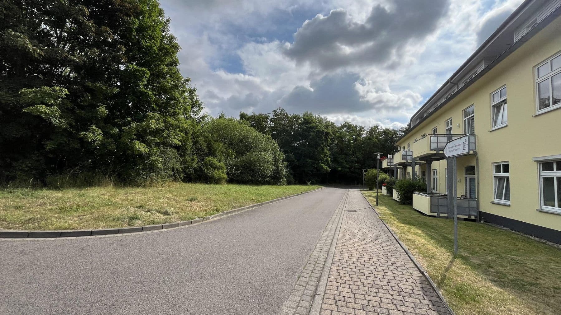 Predaj domu 15.000 m², pozemek 15.000 m², Alte Wache 1, Oschatz, Sasko Predaj domu 15.000 m², pozemek 15.000 m², Alte Wache 1, Oschatz, Sasko