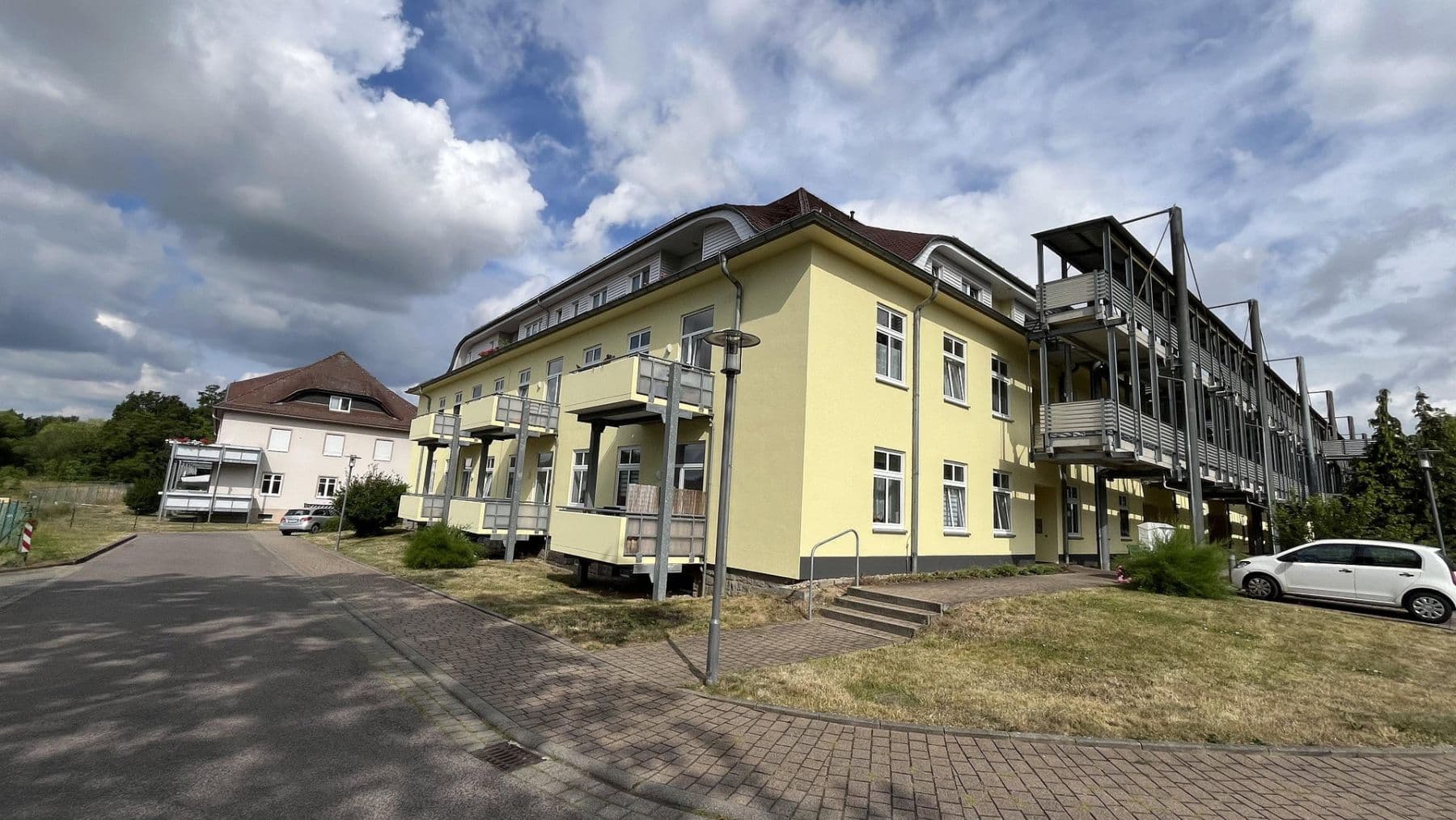 Predaj domu 15.000 m², pozemek 15.000 m², Alte Wache 1, Oschatz, Sasko Predaj domu 15.000 m², pozemek 15.000 m², Alte Wache 1, Oschatz, Sasko