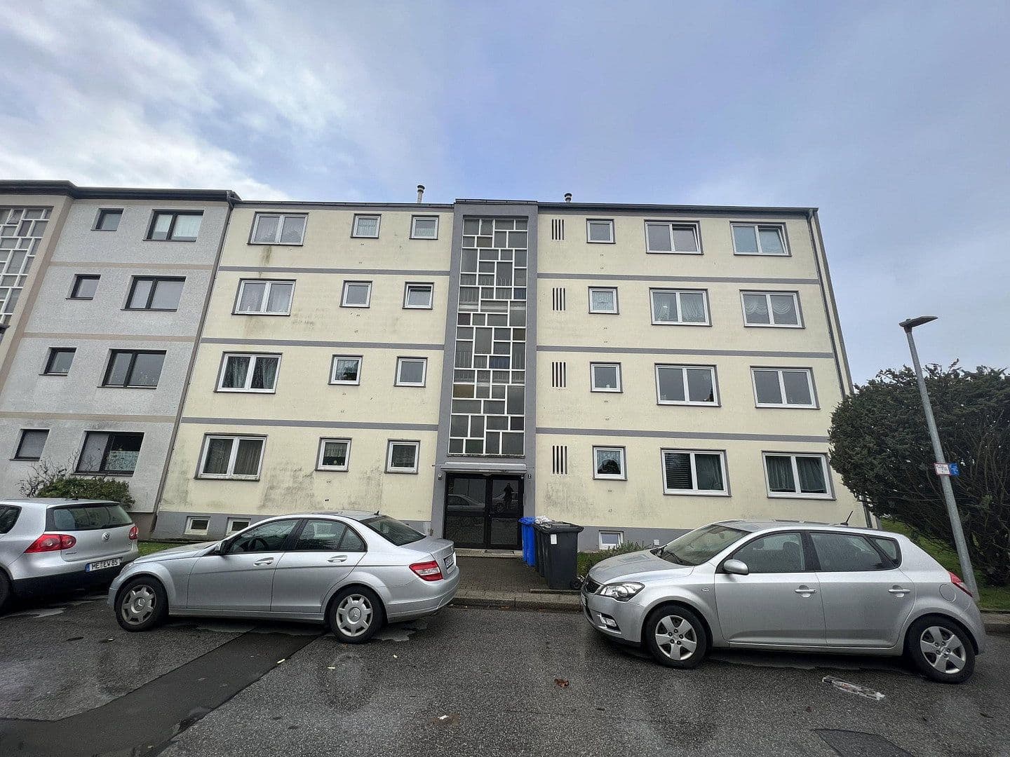 Prenájom bytu 1-izbový 44 m², Mainstraße 2, Heiligenhaus, Severné Porýnie - Westfálsko Prenájom bytu 1-izbový 44 m², Mainstraße 2, Heiligenhaus, Severné Porýnie - Westfálsko