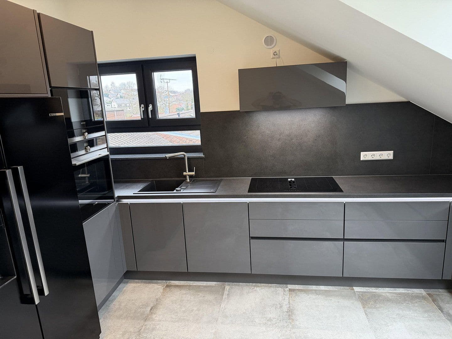 Predaj bytu 4-izbový 141 m², Wiesloch, Bádensko-Wurttembersko Predaj bytu 4-izbový 141 m², Wiesloch, Bádensko-Wurttembersko