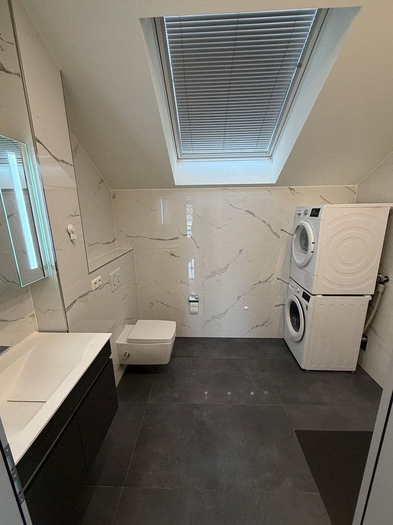 Predaj bytu 4-izbový 141 m², Wiesloch, Bádensko-Wurttembersko Predaj bytu 4-izbový 141 m², Wiesloch, Bádensko-Wurttembersko