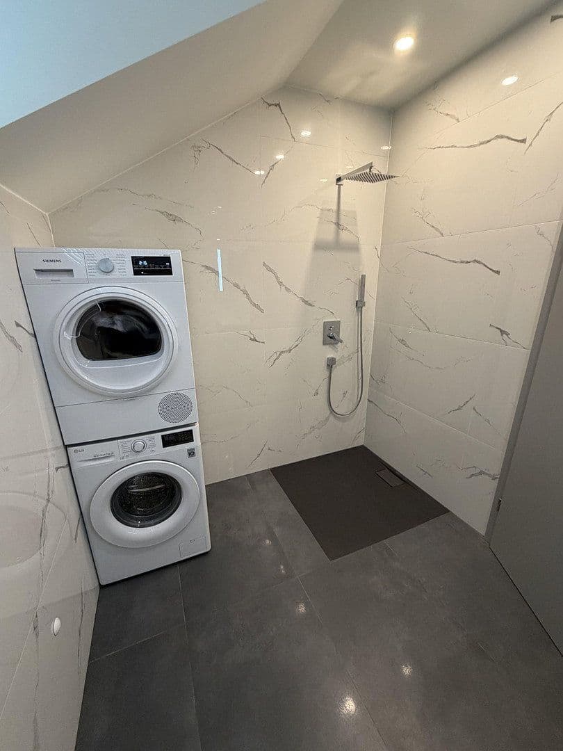 Predaj bytu 4-izbový 141 m², Wiesloch, Bádensko-Wurttembersko Predaj bytu 4-izbový 141 m², Wiesloch, Bádensko-Wurttembersko