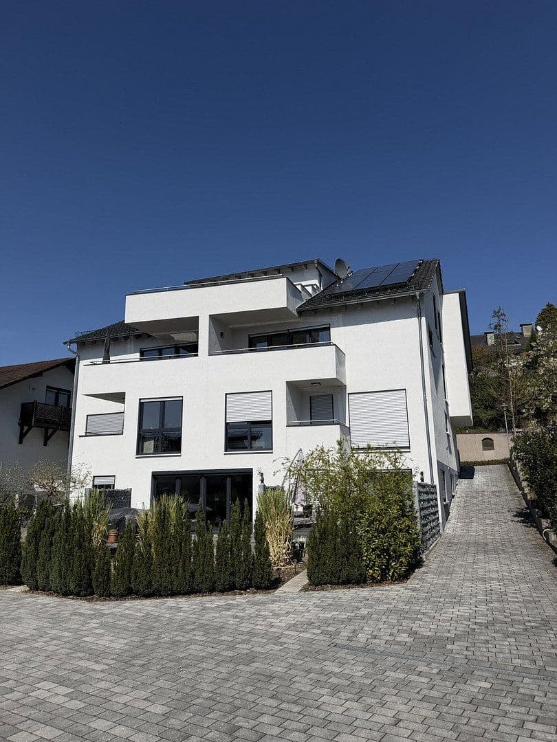 Predaj bytu 4-izbový 141 m², Wiesloch, Bádensko-Wurttembersko Predaj bytu 4-izbový 141 m², Wiesloch, Bádensko-Wurttembersko