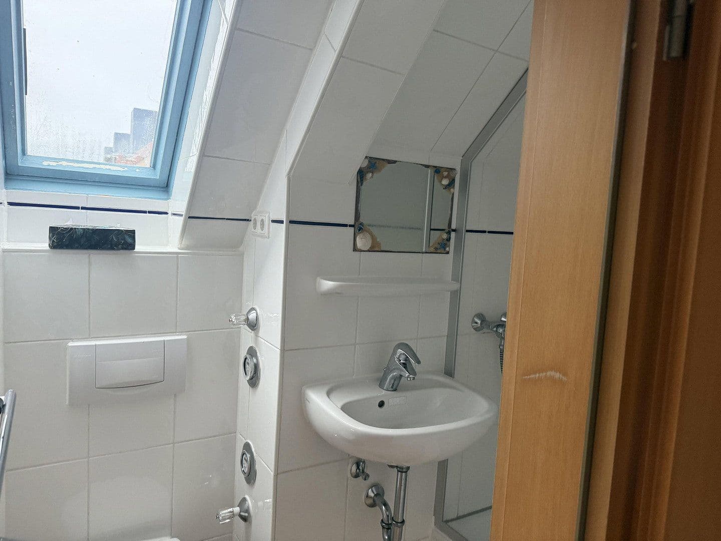 Prenájom bytu 2-izbový 35 m², Solitudestr. 287, Stuttgart Weilimdorf, Bádensko-Wurttembersko Prenájom bytu 2-izbový 35 m², Solitudestr. 287, Stuttgart Weilimdorf, Bádensko-Wurttembersko