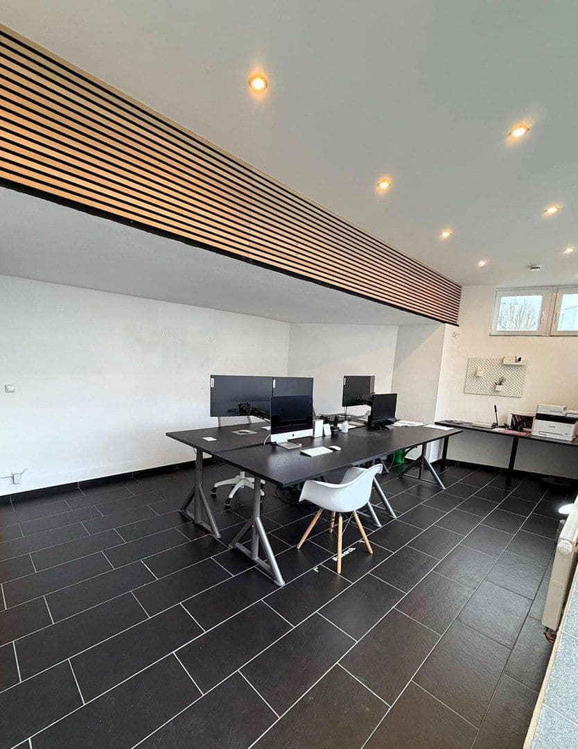 Prenájom kancelárie 50 m², Maximilianstraße 76, Bayreuth, Bavorsko Prenájom kancelárie 50 m², Maximilianstraße 76, Bayreuth, Bavorsko