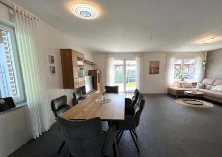 Prenájom domu 160 m², pozemek 441 m², Heinsberg, Severné Porýnie - Westfálsko Prenájom domu 160 m², pozemek 441 m², Heinsberg, Severné Porýnie - Westfálsko