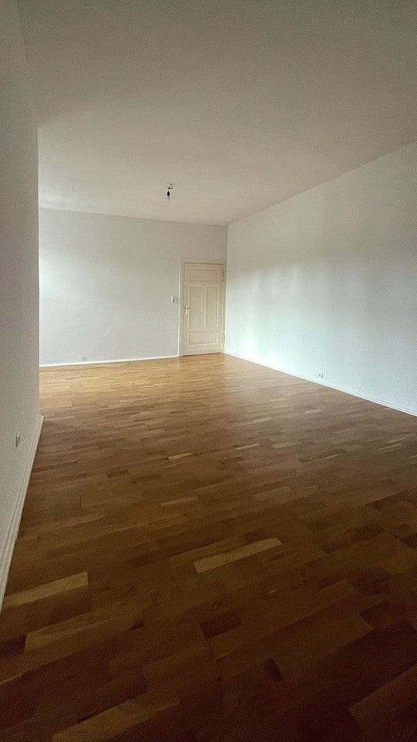 Predaj bytu 1-izbový 42 m², Koloniestrasse 33, Berlin, Berlín Predaj bytu 1-izbový 42 m², Koloniestrasse 33, Berlin, Berlín