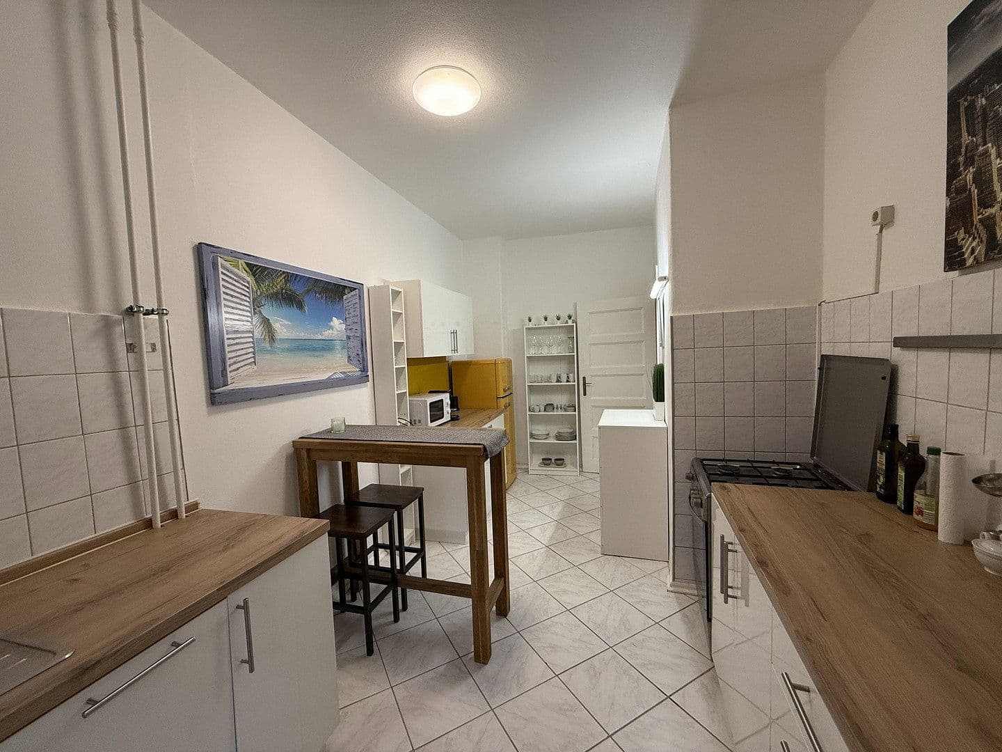 Prenájom bytu 2-izbový 58 m², Reichsstrasse 66, Berlin, Berlín Prenájom bytu 2-izbový 58 m², Reichsstrasse 66, Berlin, Berlín