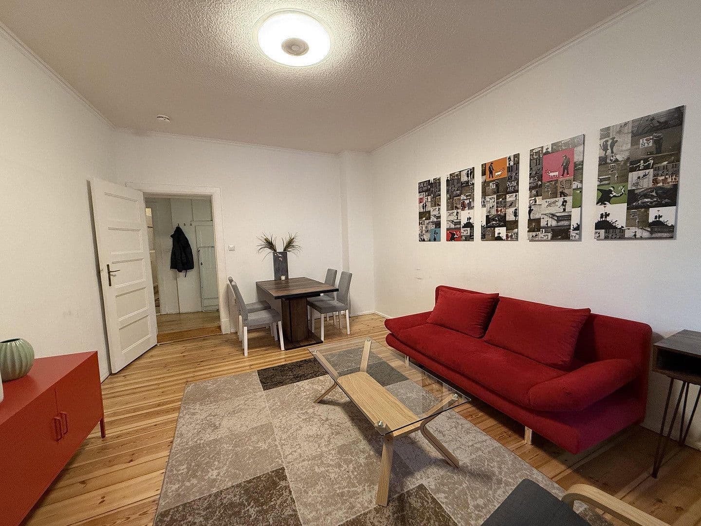 Prenájom bytu 2-izbový 58 m², Reichsstrasse 66, Berlin, Berlín Prenájom bytu 2-izbový 58 m², Reichsstrasse 66, Berlin, Berlín