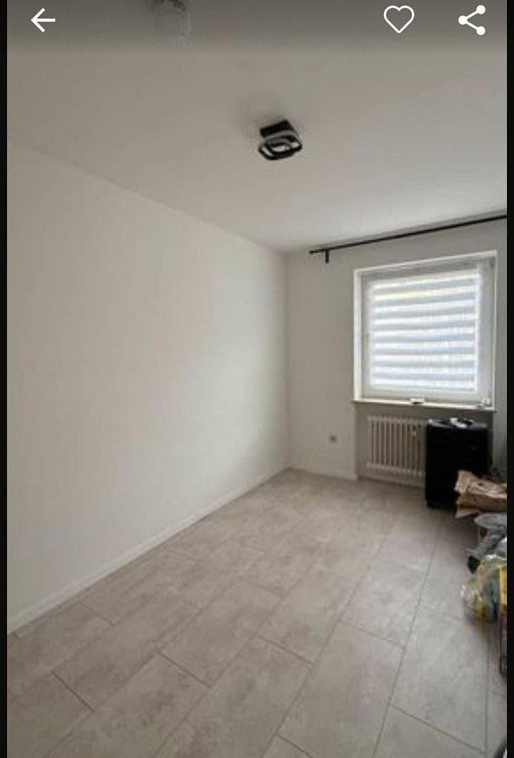 Prenájom bytu 3-izbový 80 m², Putzbrunner Straße 124a, Ottobrunn, Bavorsko Prenájom bytu 3-izbový 80 m², Putzbrunner Straße 124a, Ottobrunn, Bavorsko