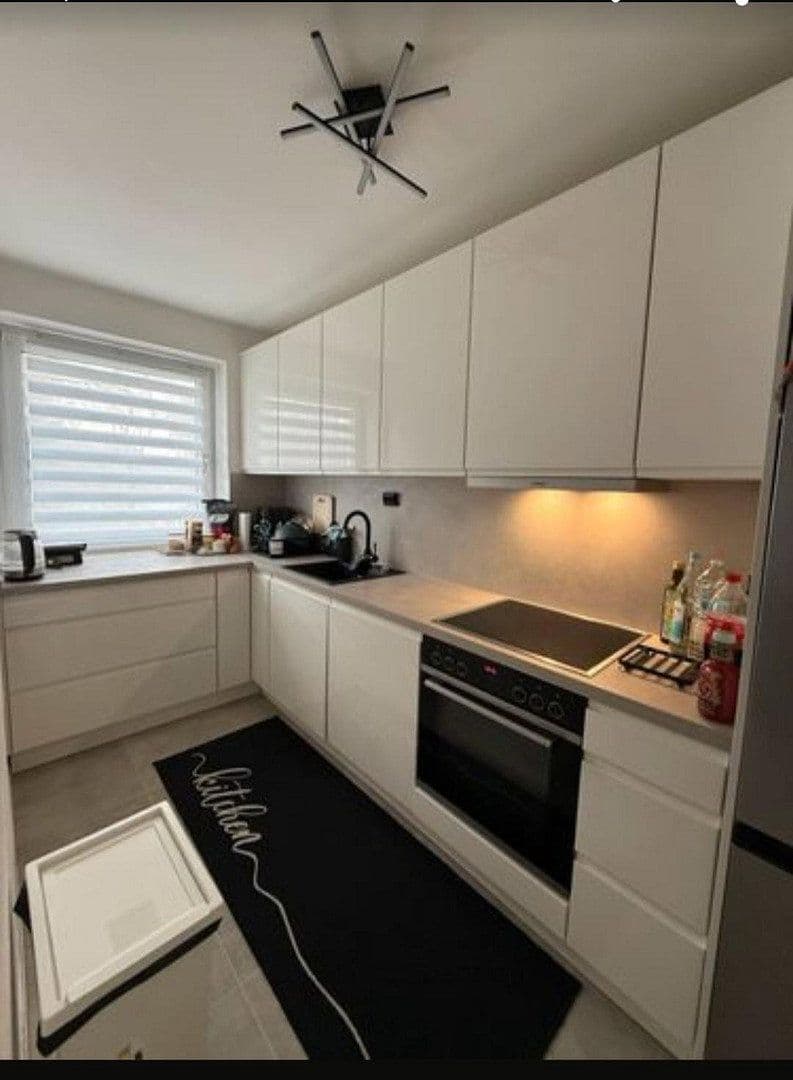 Prenájom bytu 3-izbový 80 m², Putzbrunner Straße 124a, Ottobrunn, Bavorsko Prenájom bytu 3-izbový 80 m², Putzbrunner Straße 124a, Ottobrunn, Bavorsko
