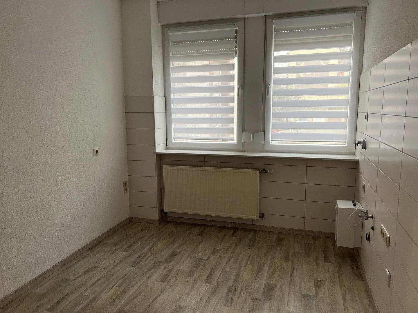 Prenájom bytu 3-izbový 90 m², Teichstraße 25, Pirmasens, Porýnie-Falcko Prenájom bytu 3-izbový 90 m², Teichstraße 25, Pirmasens, Porýnie-Falcko