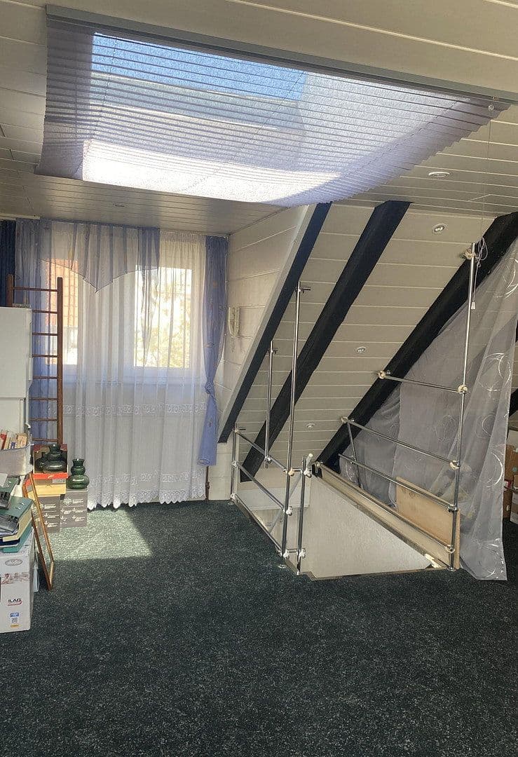 Predaj domu 159 m², pozemek 303 m², Otto-Schusterstr.39, Ostfildern, Bádensko-Wurttembersko Predaj domu 159 m², pozemek 303 m², Otto-Schusterstr.39, Ostfildern, Bádensko-Wurttembersko